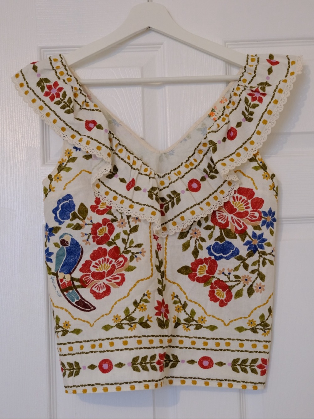 Sézane x FARM RIO White Embroidered Floral Ruffle Top size 34